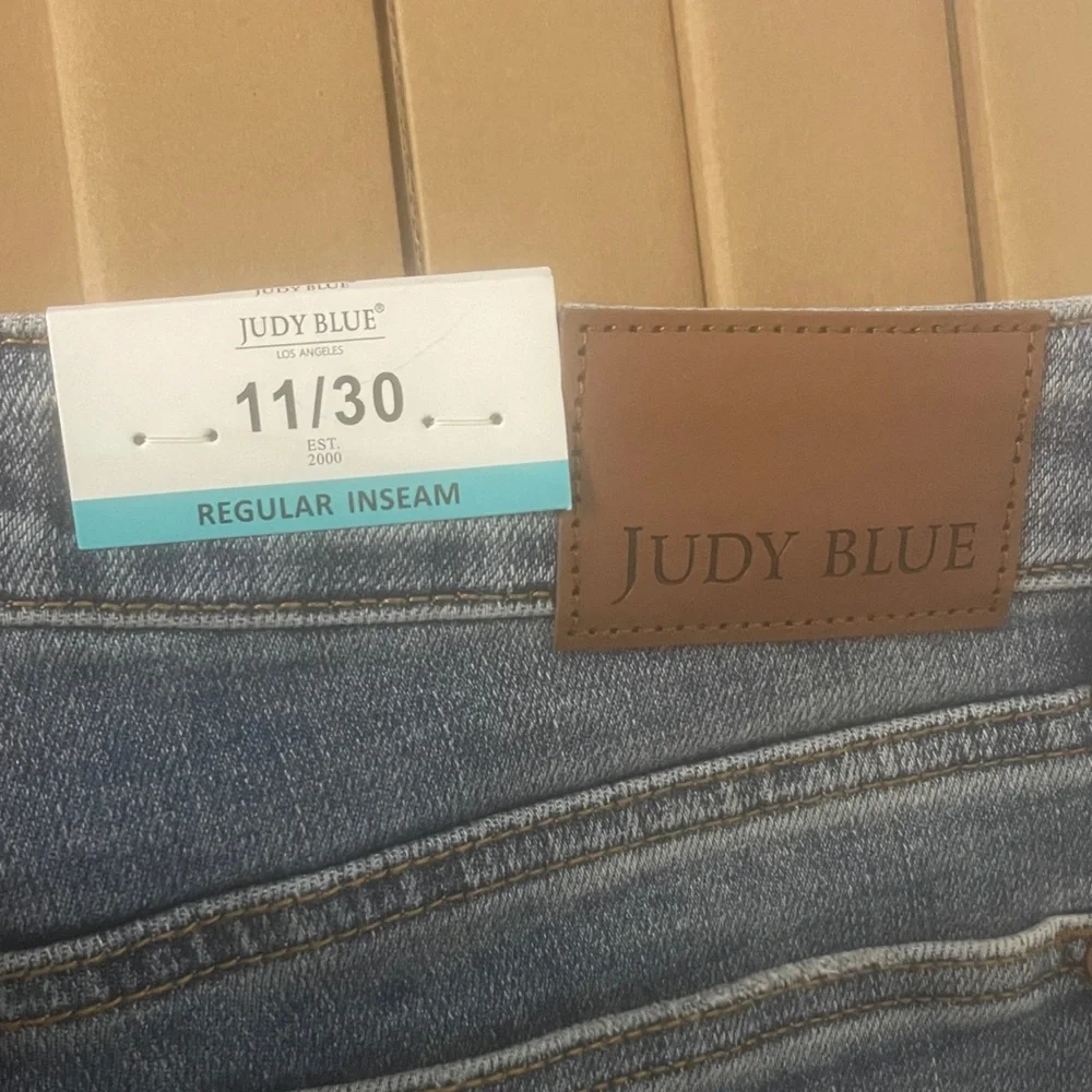 Judy Blue Women's Boot Cut Jeans - Blue - Picture 2 of 5